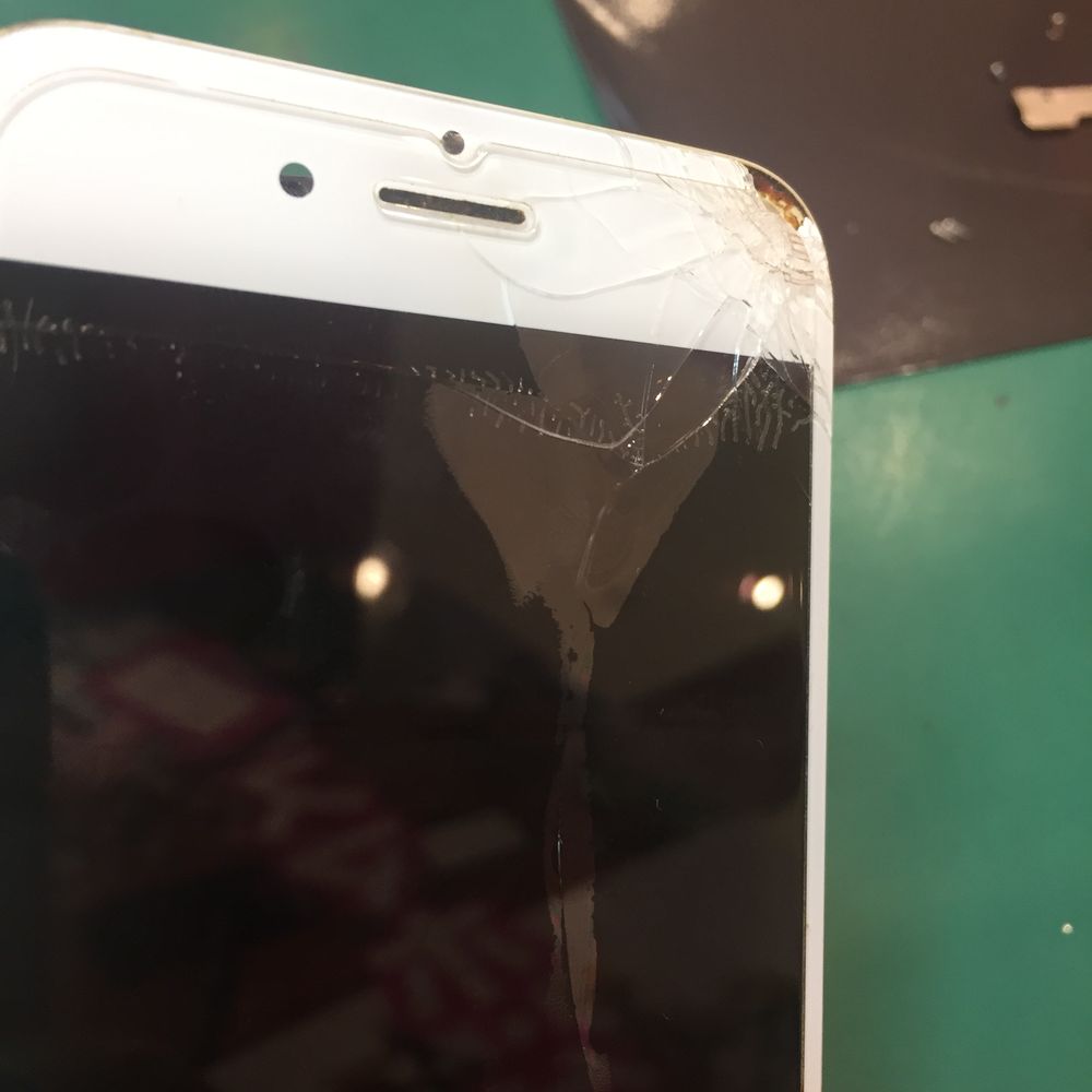 スマホ修理イオン具志川