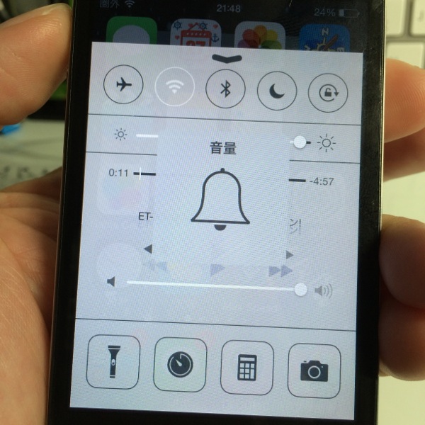 iPhone スピーカーから音が出ない
