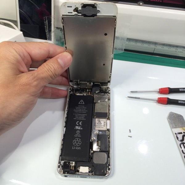iPhone5液晶画面交換
