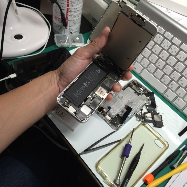 iPhone 水没修理 沖縄